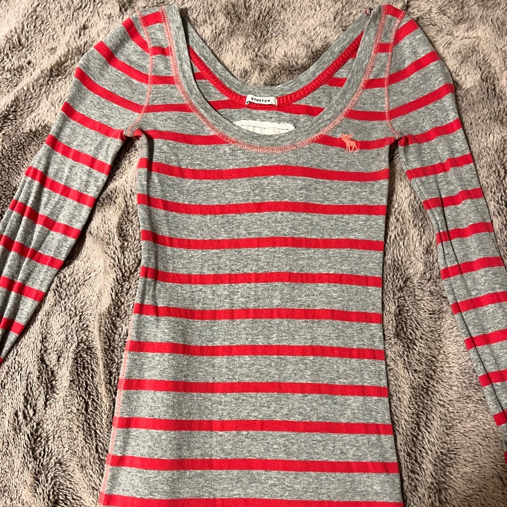 Long sleeve Abercrombie and Fitch shirt